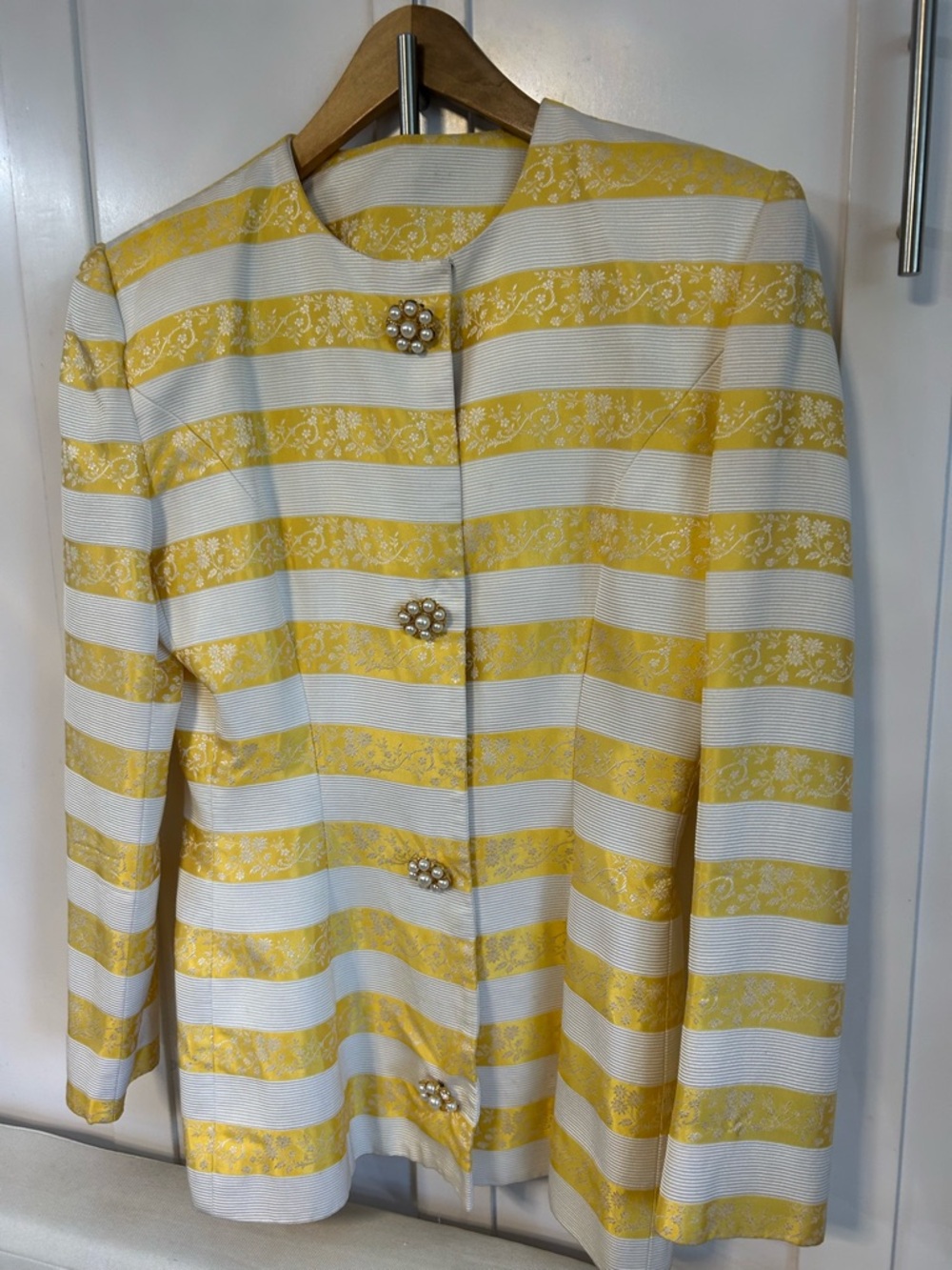 Vintage 80’s Victor Costa striped floral blazer pearl floral buttons - Picture 2 of 8